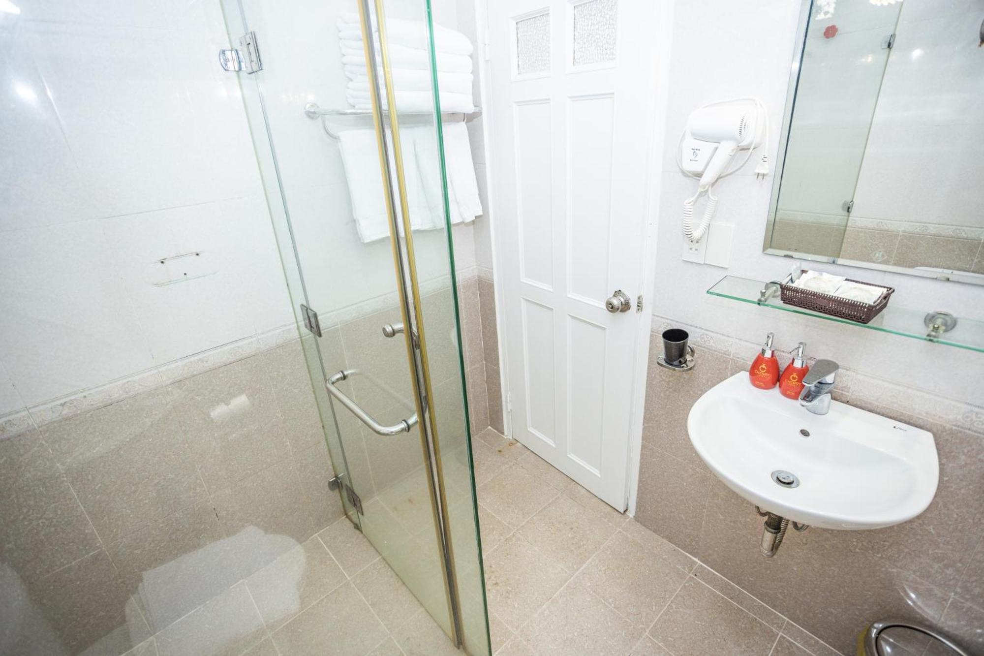 Cherry Hotel Đà Lạt