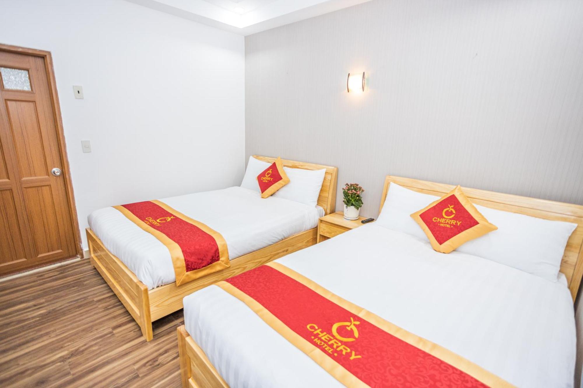 Cherry Hotel