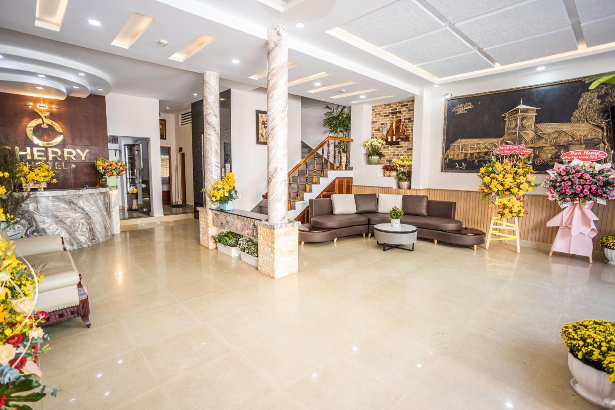 Cherry Hotel