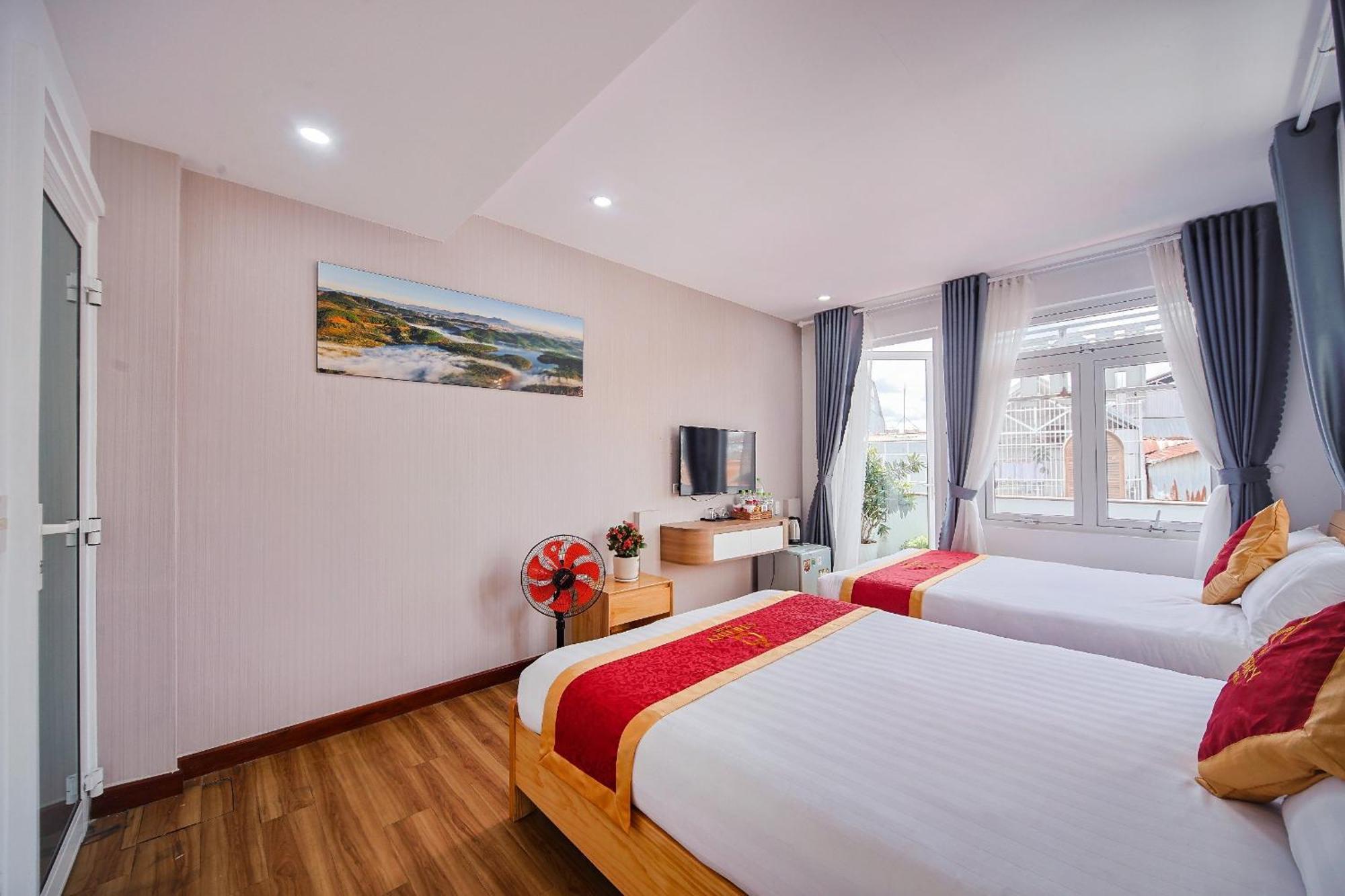 Cherry Hotel Đà Lạt