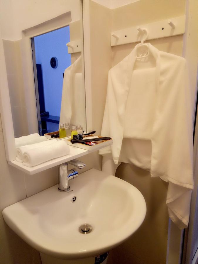 Hotel Cherry 2*
